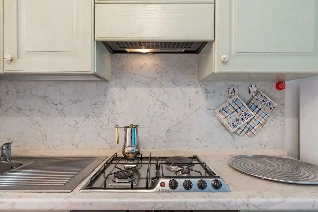 Pearl Coast Apartment 캐피타나