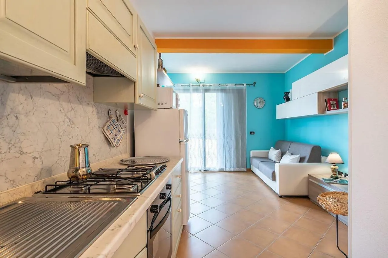 Pearl Coast Apartment 캐피타나