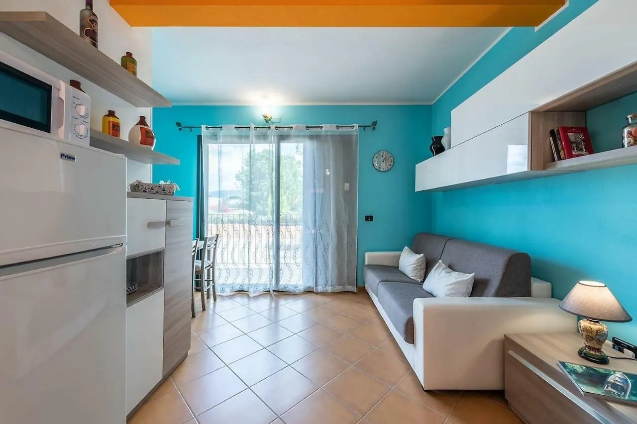 Pearl Coast Apartment 캐피타나