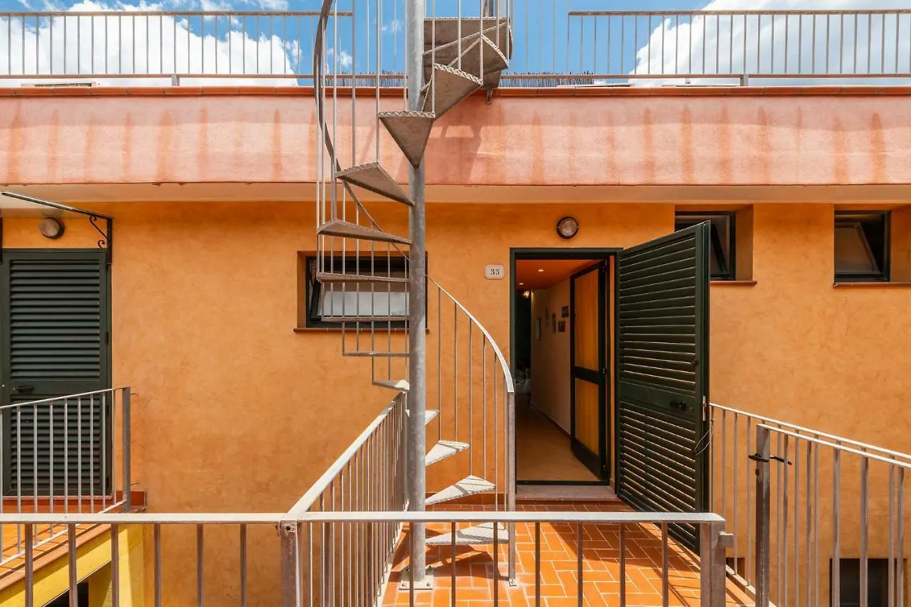 Pearl Coast Apartment Capitana