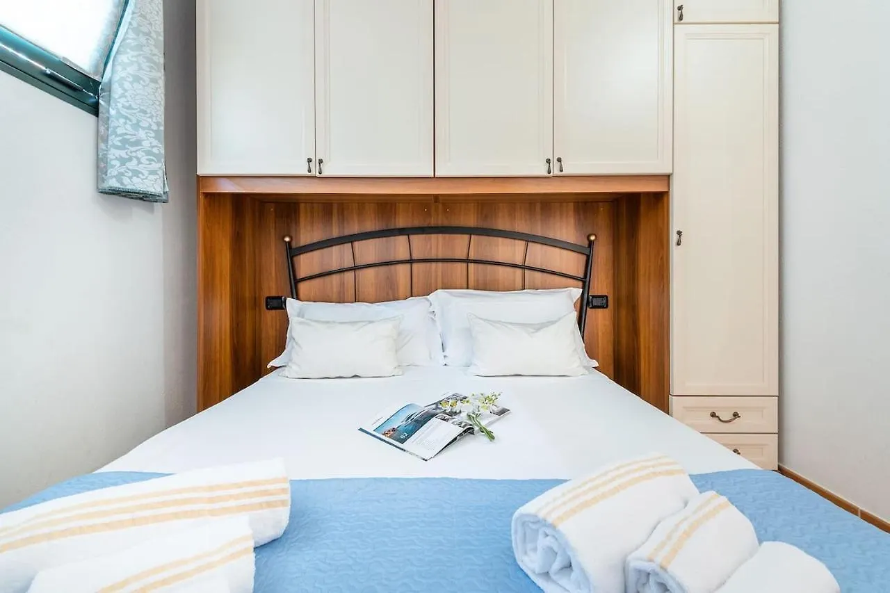 Pearl Coast Apartment 캐피타나 이탈리아